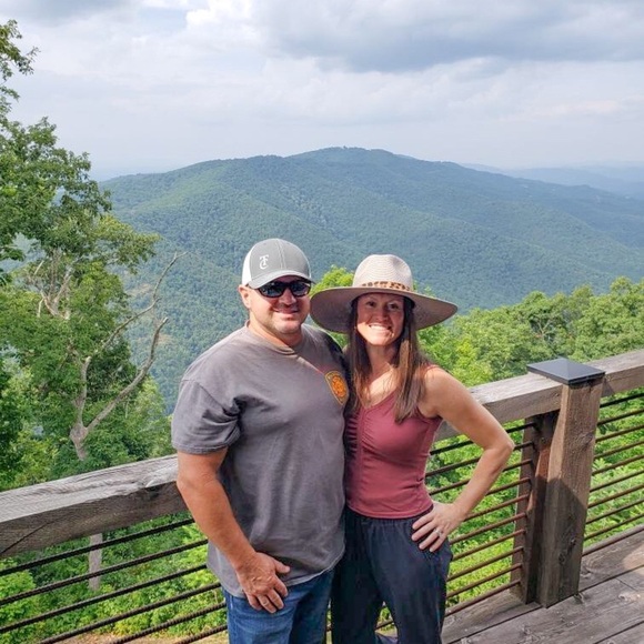 Cheers 🥂 - Picture 6 of 14